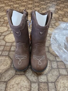Western Cowboy Boots With Hearts - Girls